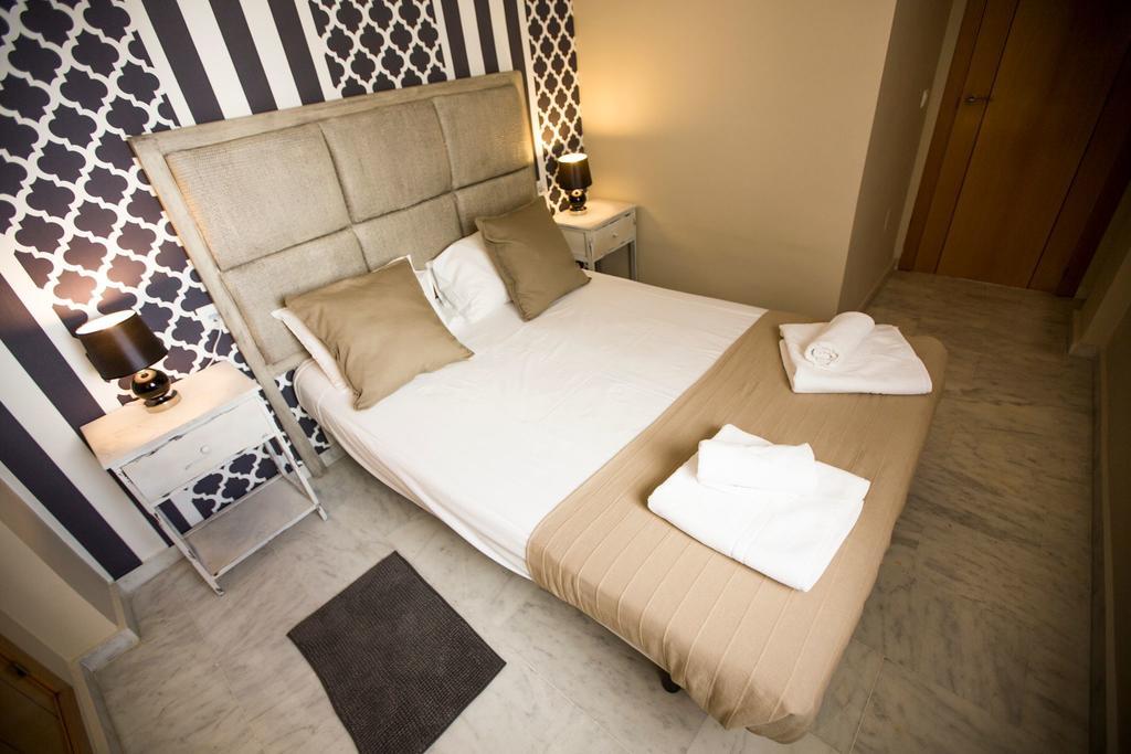Ab Dominicum Apartamentos Malaga Room photo